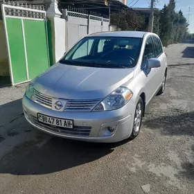 Nissan Versa 2009