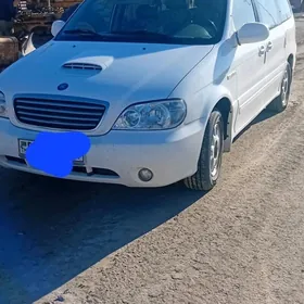 Kia Carnival 2002