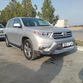 Toyota Highlander 2011