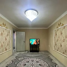 Satlyk 3komnat 2etaz 6mkr