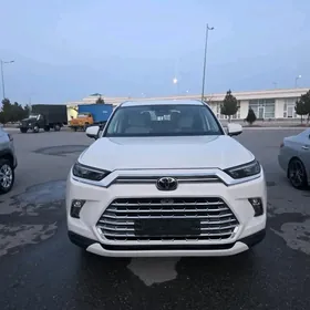 Toyota Highlander 2023