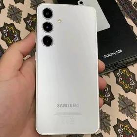 Samsung S24  8/128Gb