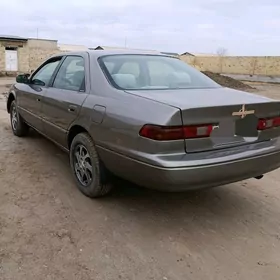 Toyota Camry 1998