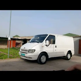 Ford Transit Connect 2009