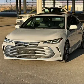 Toyota Avalon 2019