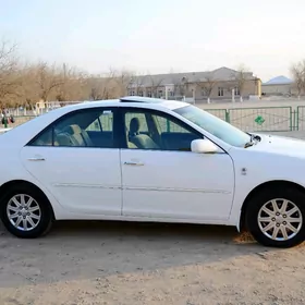 Toyota Camry 2003