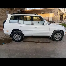 Toyota RAV4 1999