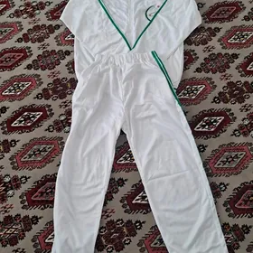 bedenterbiye mekdep uniformasy