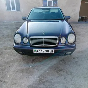 Mercedes-Benz E320 1999