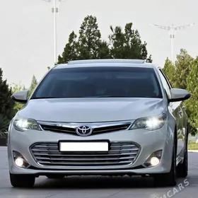 Toyota Avalon 2013