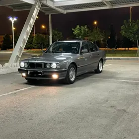 BMW 525 1992