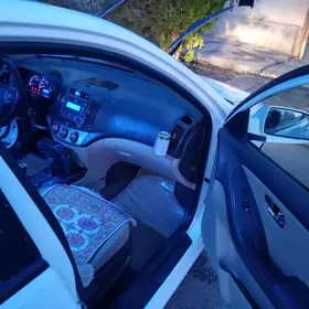 Hyundai Elantra 2010