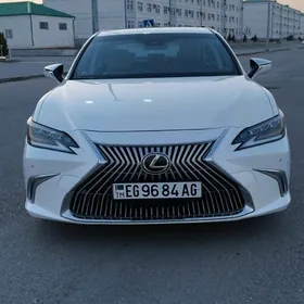 Lexus ES 350 2019
