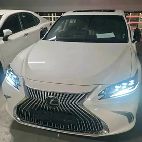 Lexus ES 350 2020
