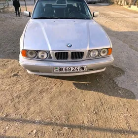 BMW 525 1992