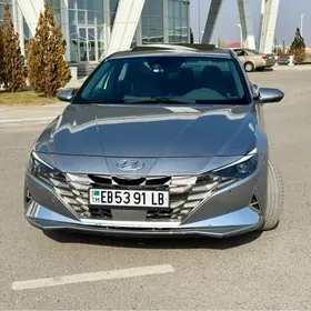 Hyundai Elantra 2021