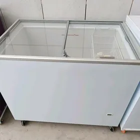 Ugur witrina morozilnik 