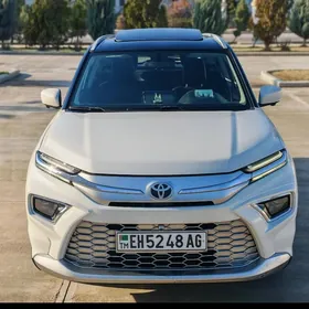 Toyota Urban Cruiser 2023