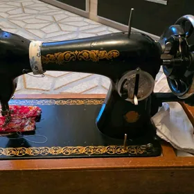 швейная машинка