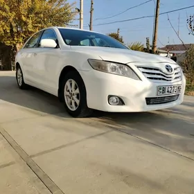 Toyota Camry 2010