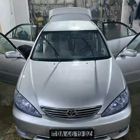 Toyota Camry 2005