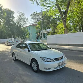 Toyota Camry 2005