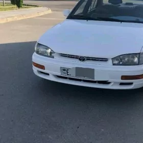 Toyota Camry 1993
