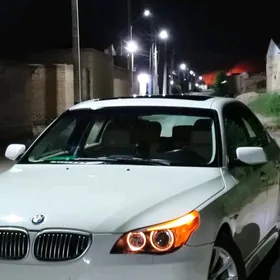 BMW E60 2005