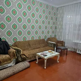 Arenda 3 komnaty 2 etaj