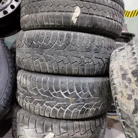 215 60 16 TEKER pokryshka zimni