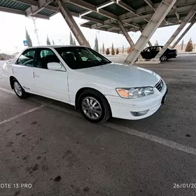 Toyota Camry 2000