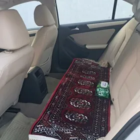 Volkswagen Jetta 2011