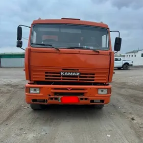 Kamaz 6520 2011