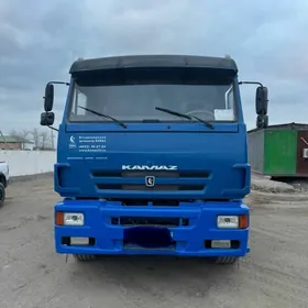 Kamaz 6520 2012
