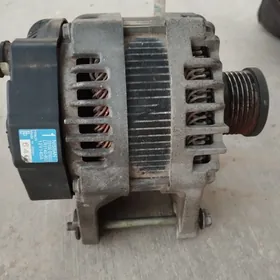 Nissan Versa generator