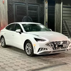 Hyundai Sonata 2022