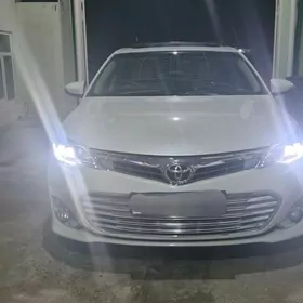 Toyota Avalon 2013