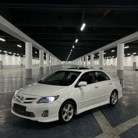 Toyota Corolla 2013
