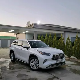 Toyota Highlander 2020