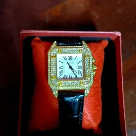 Часы CARTIER.