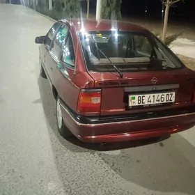 Opel Vectra 1990