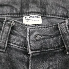 Zara we LC WAIKIKI çaga jinsi