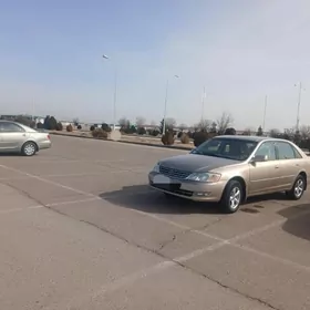 Toyota Avalon 2001