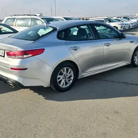 Kia Optima 2019