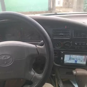 Toyota Camry 1992