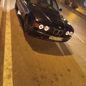 BMW 730 1990
