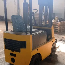 Kara Forklift 1995