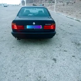 BMW 525 1991