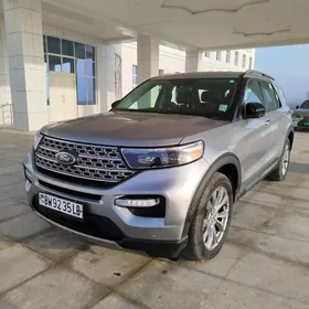Ford Explorer 2022