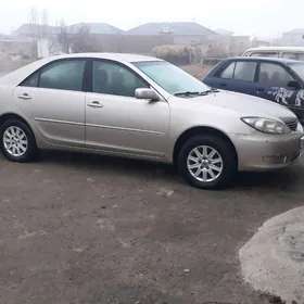 Toyota Camry 2005